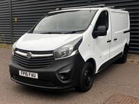 VAUXHALL VIVARO