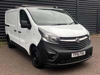 VAUXHALL VIVARO