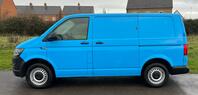 VOLKSWAGEN TRANSPORTER