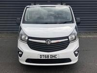 VAUXHALL VIVARO