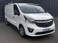 VAUXHALL VIVARO