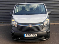 VAUXHALL VIVARO