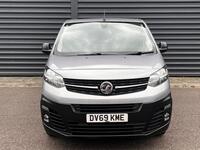 VAUXHALL VIVARO