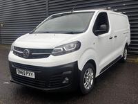 VAUXHALL VIVARO