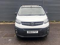 VAUXHALL VIVARO