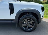 LAND ROVER DEFENDER 90