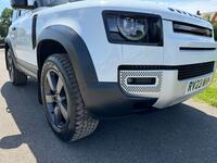 LAND ROVER DEFENDER 90