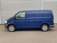 VOLKSWAGEN TRANSPORTER