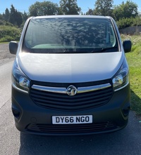 VAUXHALL VIVARO