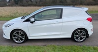 FORD FIESTA VAN