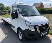 NISSAN NV400