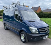 MERCEDES-BENZ SPRINTER