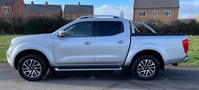 NISSAN NAVARA