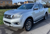 NISSAN NAVARA