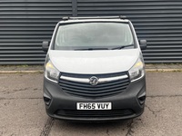 VAUXHALL VIVARO