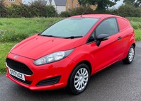 FORD FIESTA VAN
